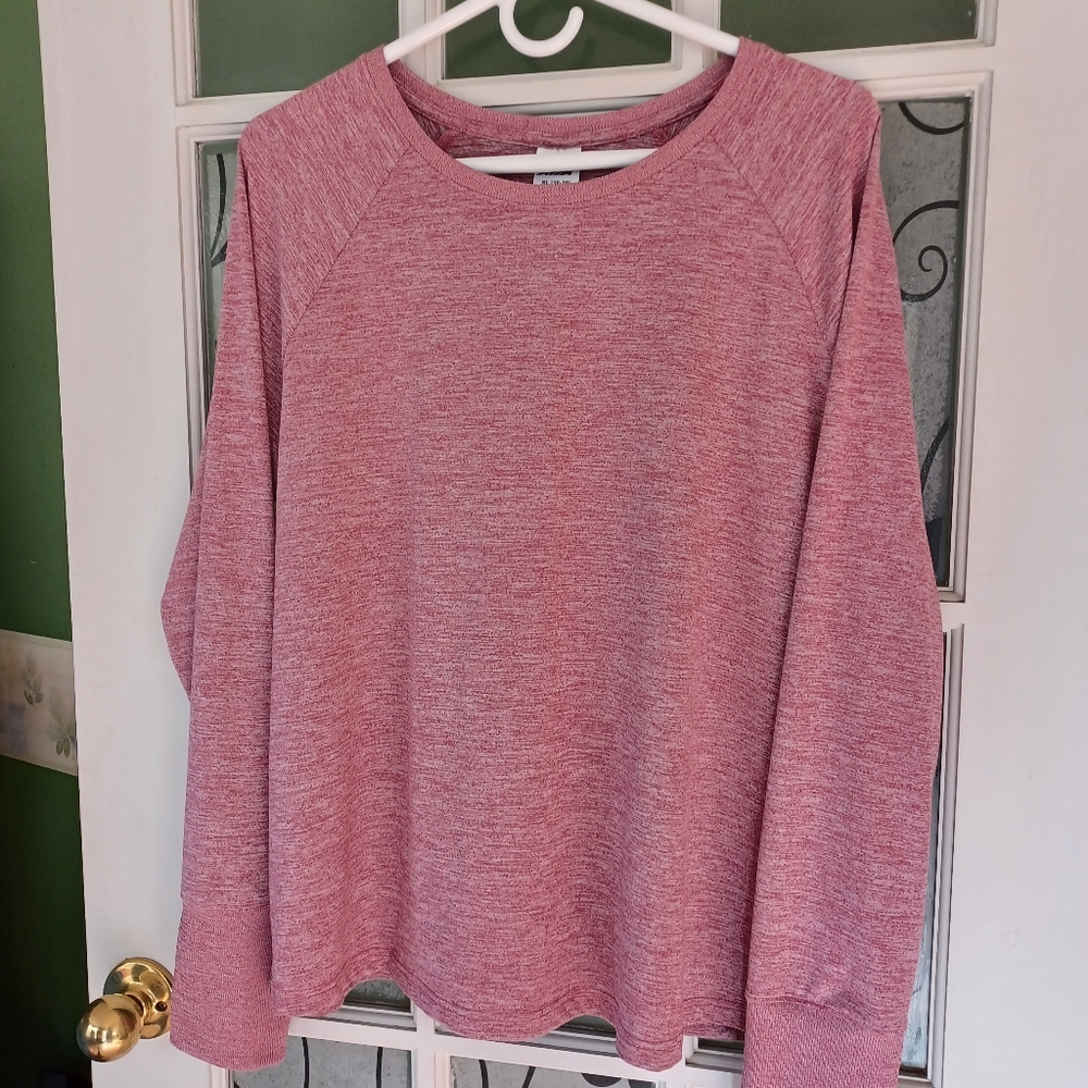 Avia top women's size 16-18 long sleeve